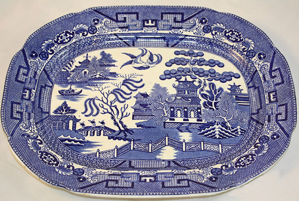 blue willow platter